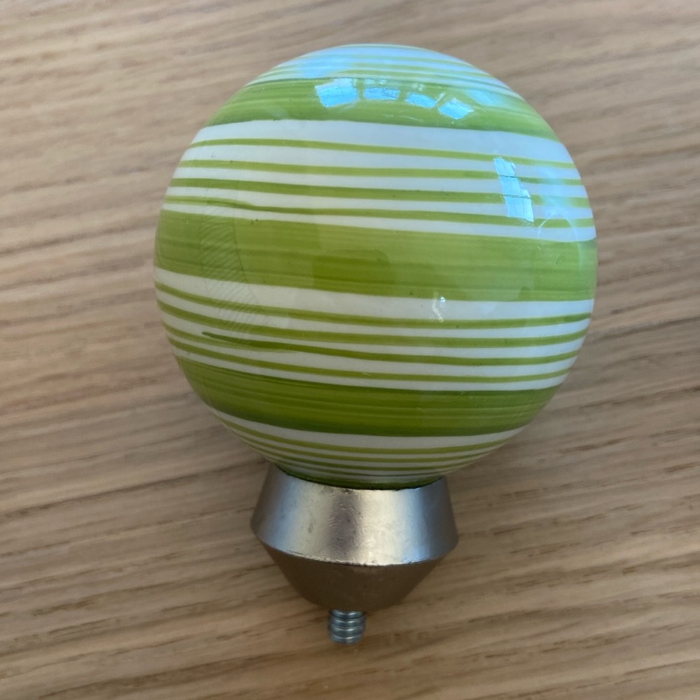 Pottery Barn Kids Ball Finial - Set of 2 - Picture 2 of 3